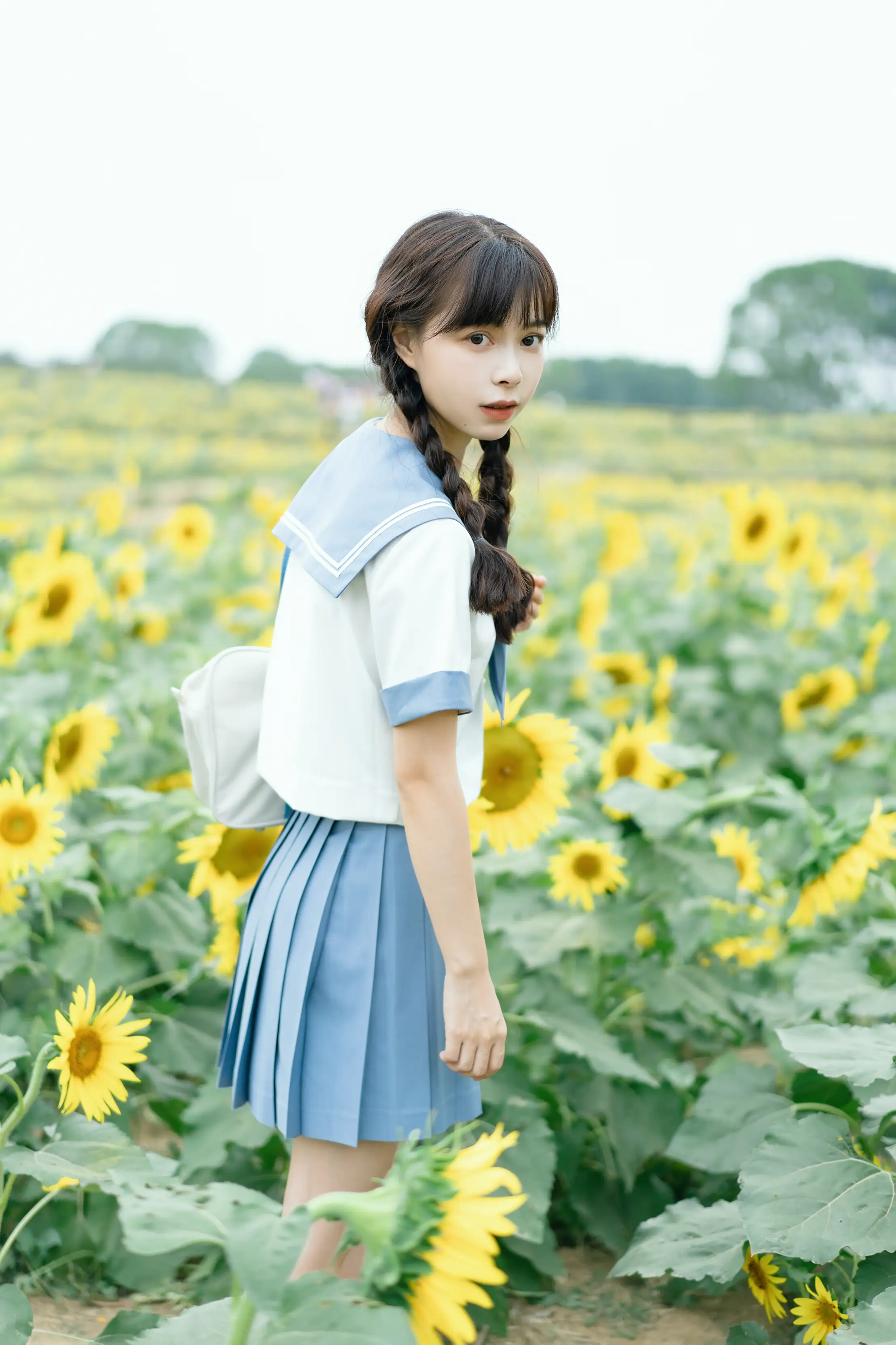 [YITUYU] 2022.11.20 Vol.2484 – Sunflower Appointment Variety of small shadows#[27P]-26